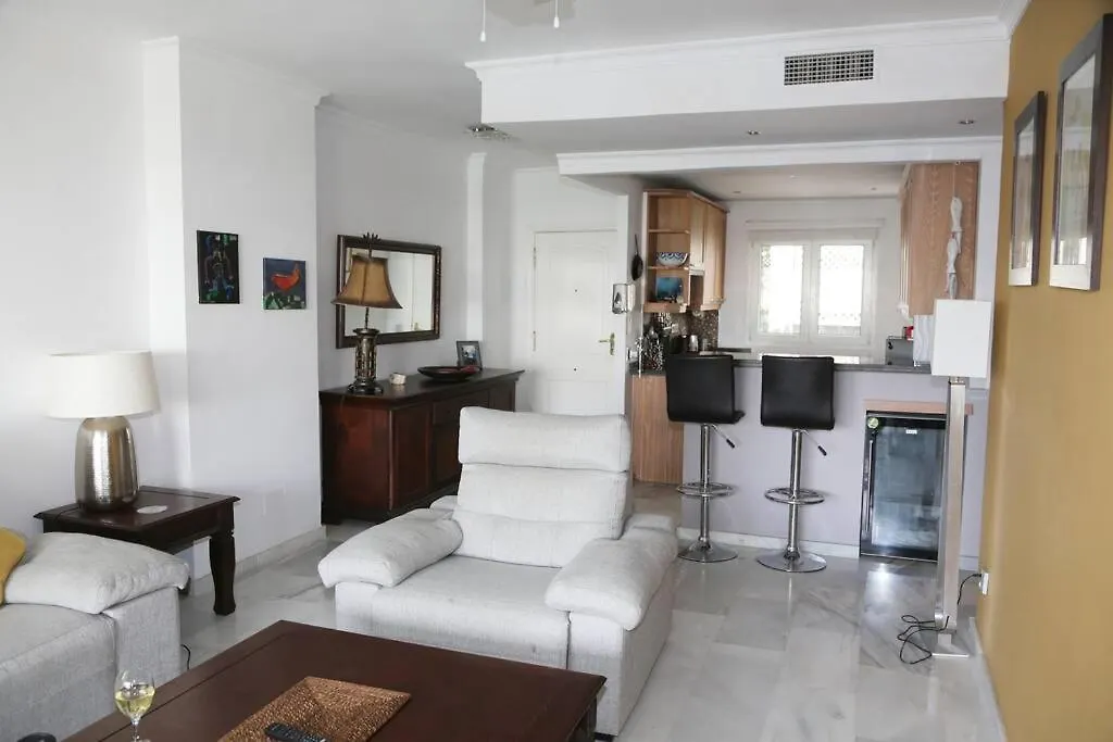 Stylish, Spacious Apartment With Sea View Marbella Spain