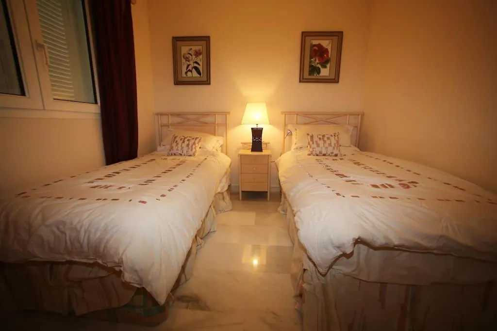 Stylish, Spacious Apartment With Sea View Marbella